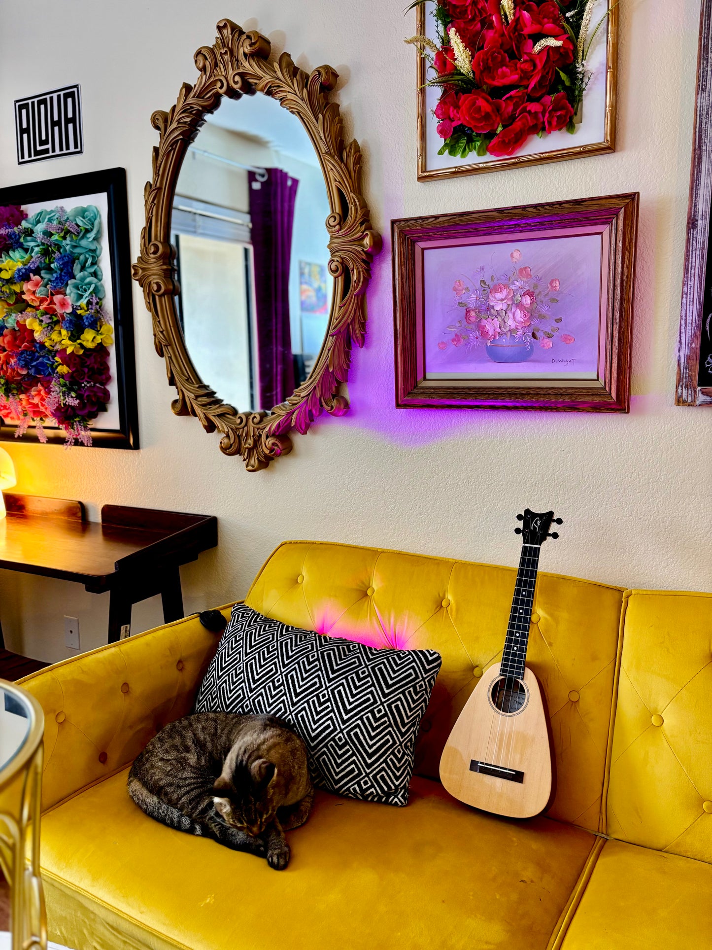 Romero Creations Daniel Ho Tiny Tenor Vibrante – Spruce/Rosewood Low G Ukulele Bundle (Gig Bag, Tuner, Capo + Free Shipping)