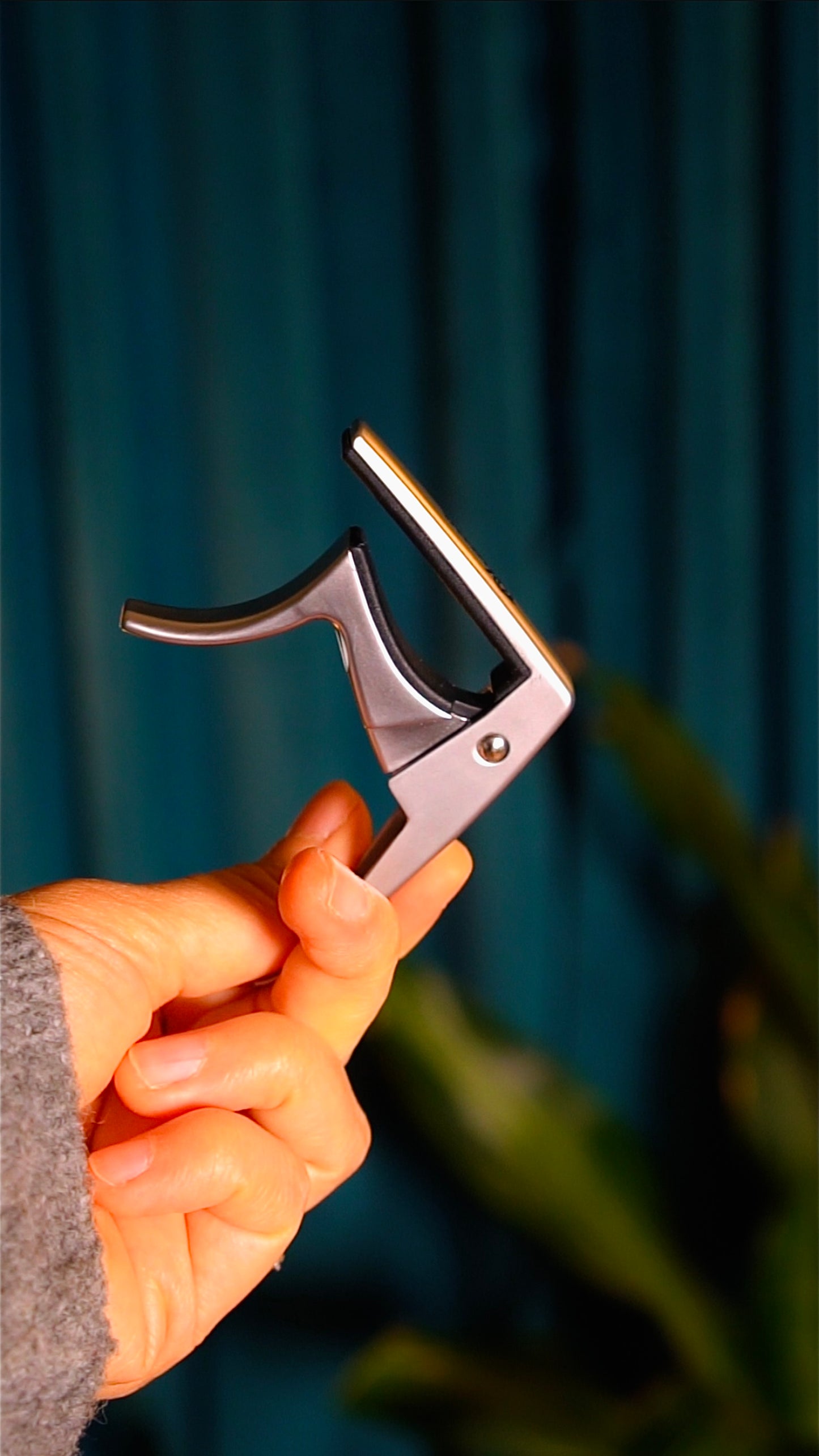 Ukulele Capo – Quick & Easy Chord Changes!