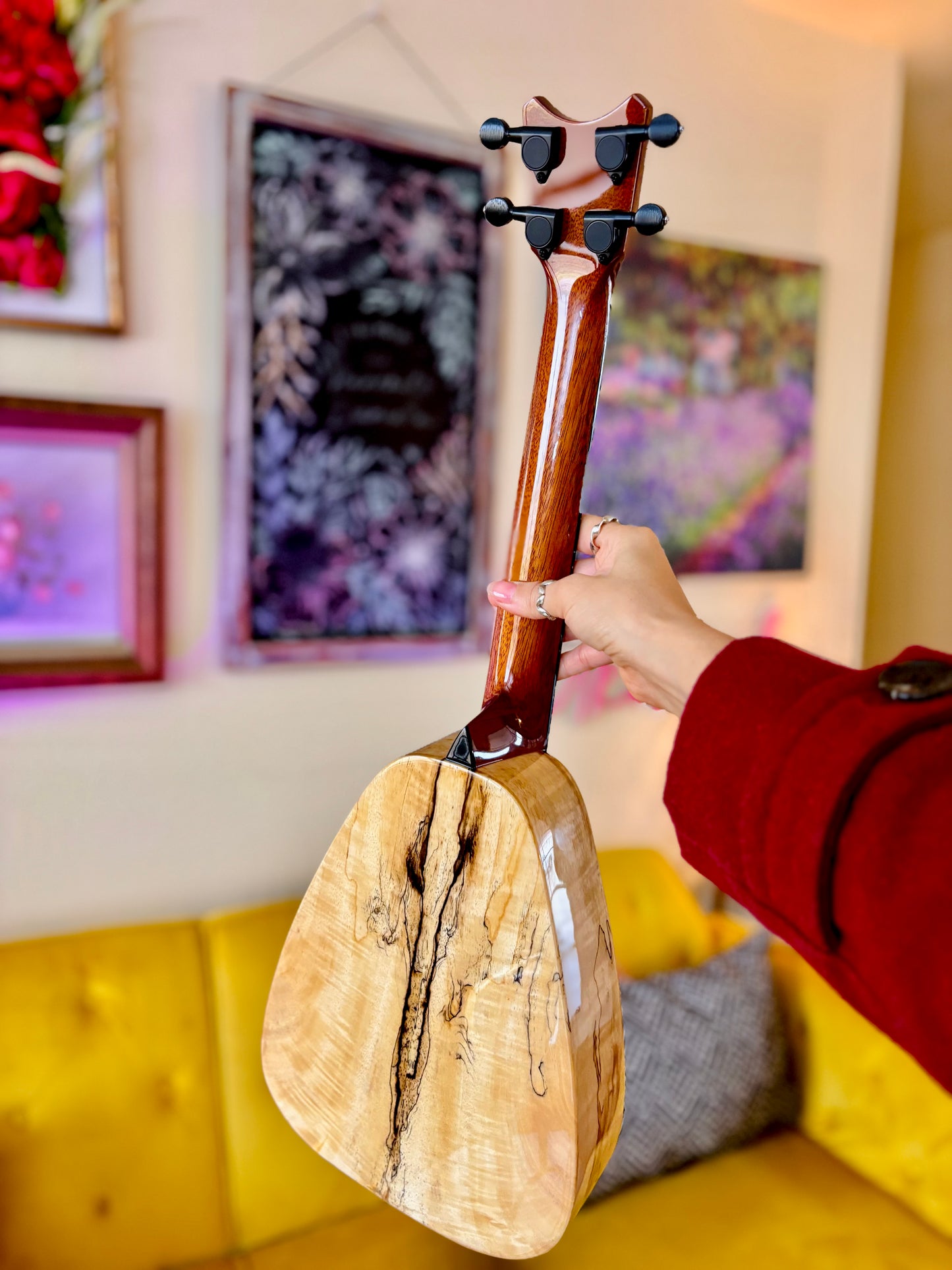 Romero Creations Daniel Ho Tiny Tenor – Solid Mango Low G Ukulele Bundle (Gig Bag + Humidifier + Free Shipping)