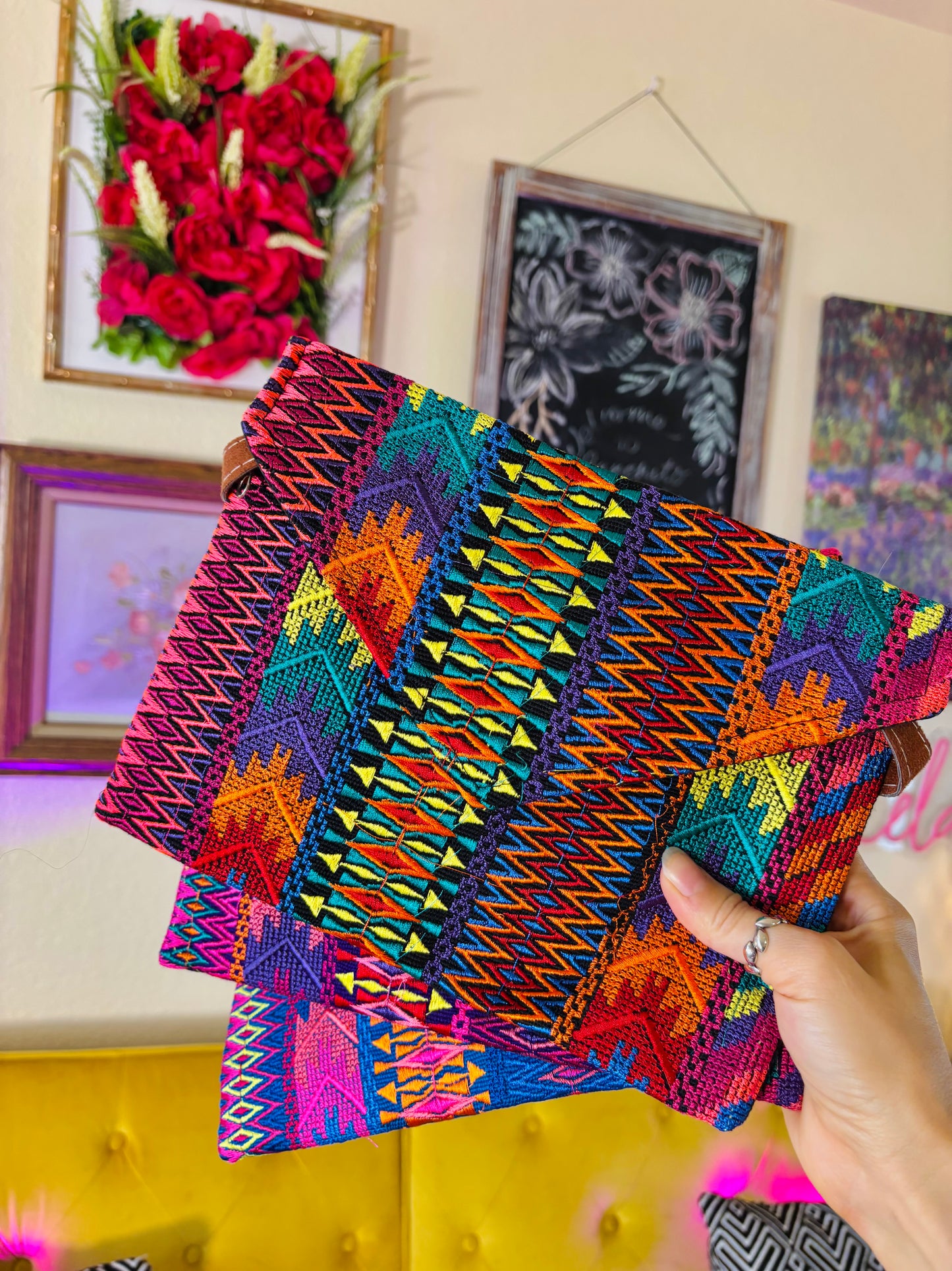 🎨 Geometric Embroidered “Ella” Envelope Crossbody Bag