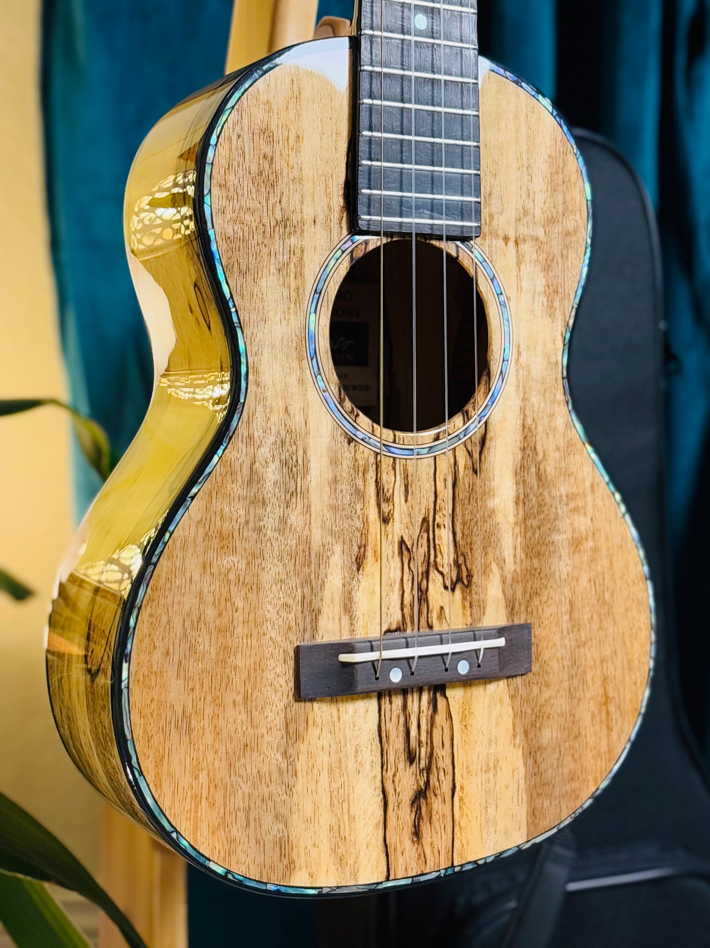 One-of-a-Kind Solid Mango Wood Signature Romero Tenor Ukulele Bundle