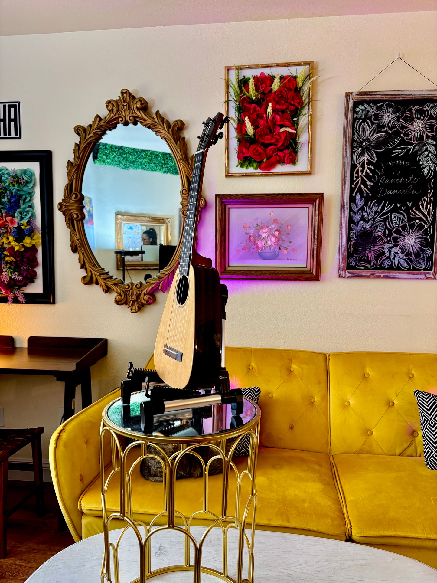 Romero Creations Daniel Ho Tiny Tenor Vibrante – Spruce/Rosewood Low G Ukulele Bundle (Gig Bag, Tuner, Capo + Free Shipping)