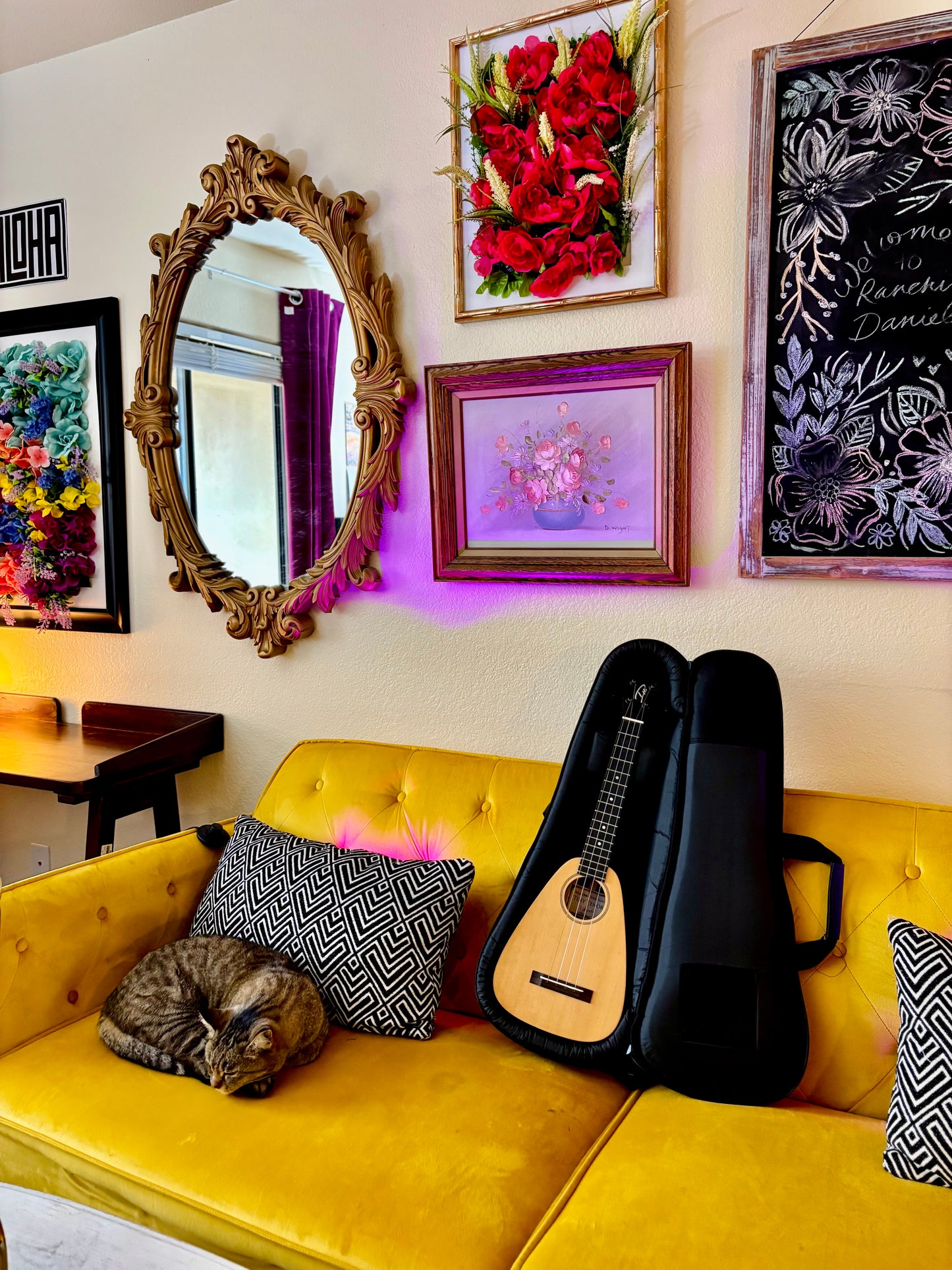 Romero Creations Daniel Ho Tiny Tenor Vibrante – Spruce/Rosewood Low G Ukulele Bundle (Gig Bag, Tuner, Capo + Free Shipping)